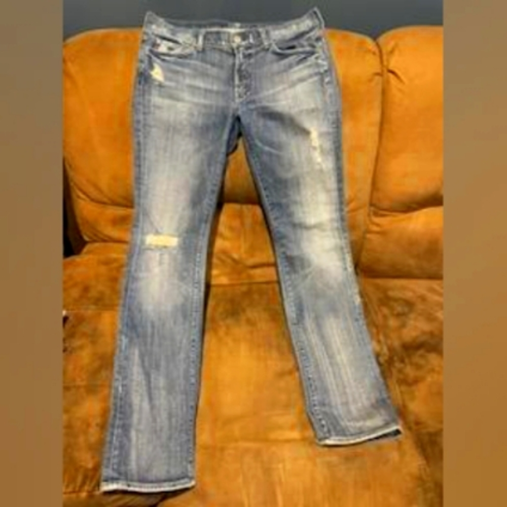 Woman's Jeans